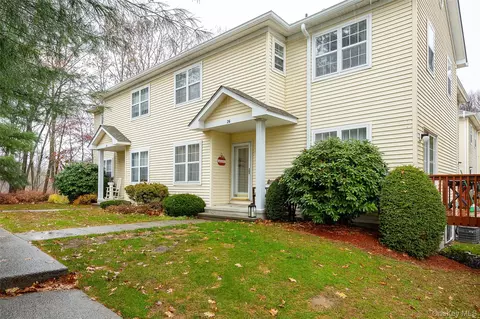 129 Stringham Rd #26, La Grange, NY 12540