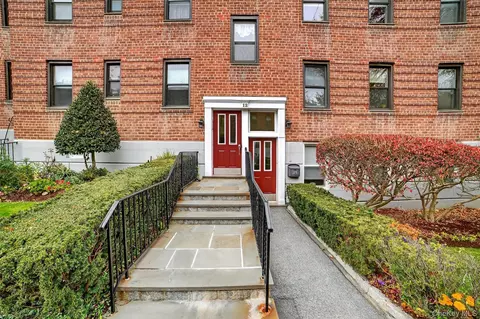 14 S Broadway #12-1A, Greenburgh, NY 10533