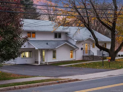 104 W Maple Ave, Ramapo, NY 10952