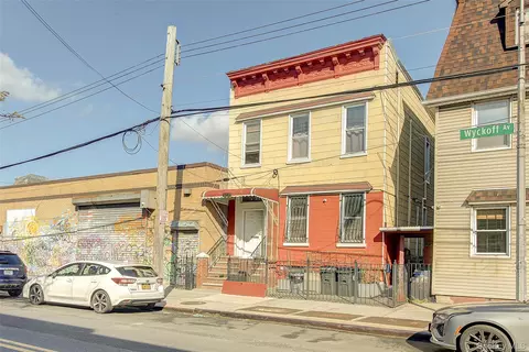 1055 Wyckoff Ave, New York, NY 11385