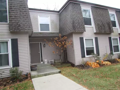 32 Hurlihe #C, Poughkeepsie, NY 12601