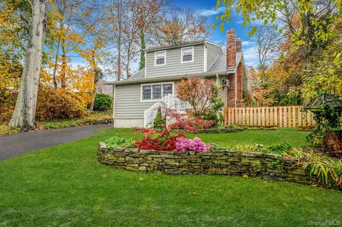 291 Terry Rd, Smithtown, NY 11787