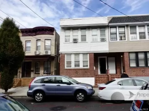 86-17 88 Ave, New York, NY 11421