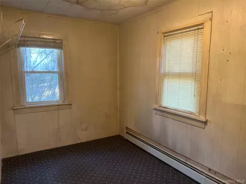 Bedroom - 65 Eldred Yulan Rd, Highland, NY 12732 photo 2 of 4