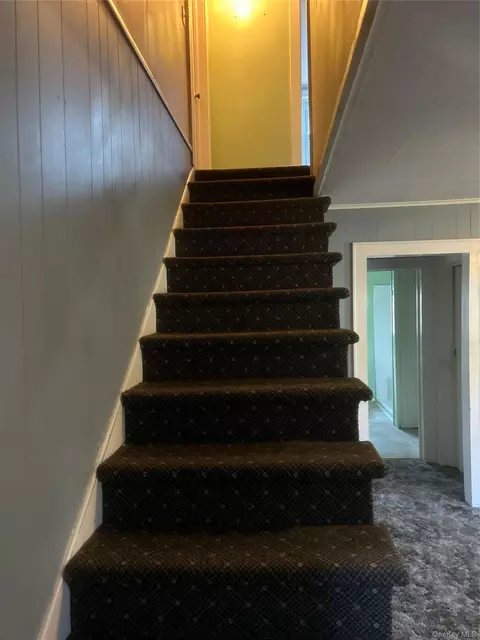 Entry Way - 65 Eldred Yulan Rd, Highland, NY 12732 photo 3 of 4
