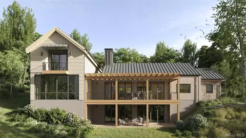 227 E Hook Rd, East Fishkill, NY 12533