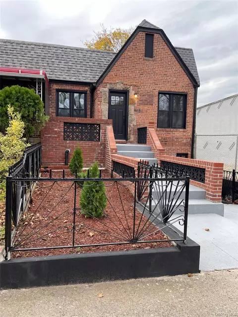 1033 E 52nd St, Brooklyn, NY 11234
