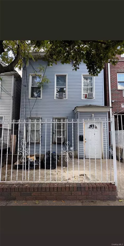 108-10 34 Ave, New York, NY 11368