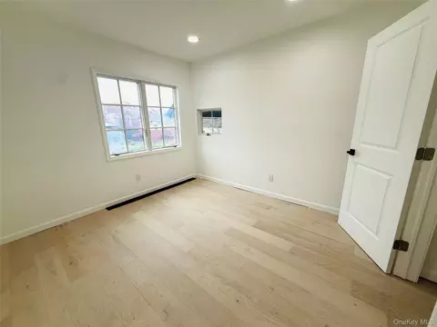 Bedroom - 65 Mellow Ln, Jericho, NY 11753 photo 4 of 5