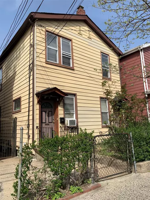 43-16 Junction Blvd, New York, NY 11368