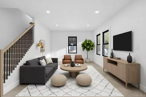 21917 132nd Rd, New York, NY 11413