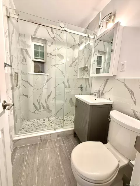 22406 Springfield Blvd #7815 B, New York, NY 11364