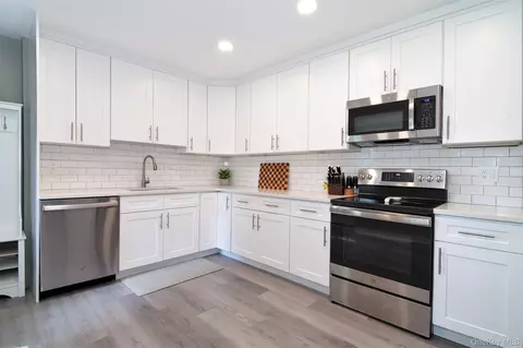 140 N Broadway #OT-24, Greenburgh, NY 10533