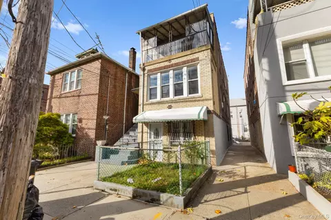953 Rhinelander Ave, New York, NY 10462