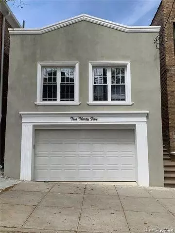 235 E 235th St, New York, NY 10470