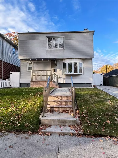 168-07 73rd Ave, New York, NY 11366