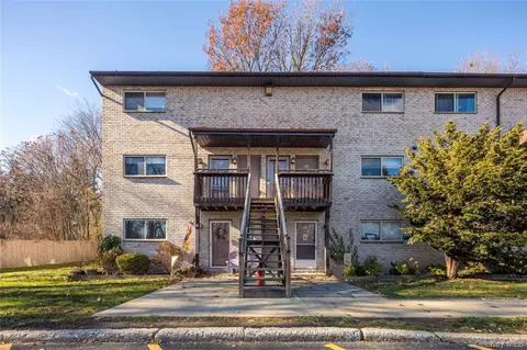 26 Cooper Rd #914, Arlington, NY 12603