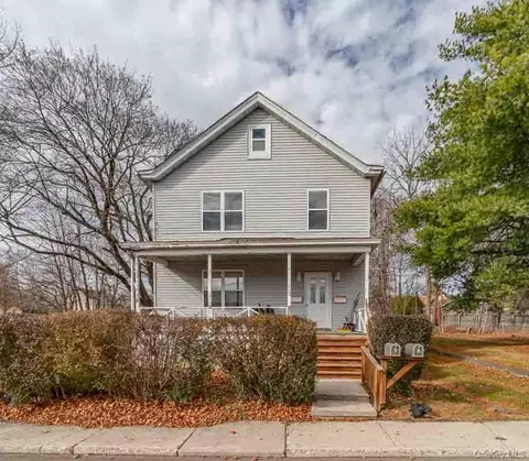 807 Abbey Ave, Maybrook, NY 12543