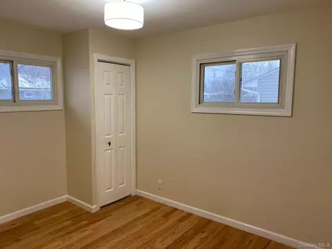Bedroom - 5 Smith Rd, Cornwall, NY 12518 photo 8 of 9