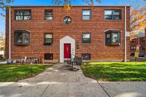 156-33 80th St #294, Howard Beach, NY 11414