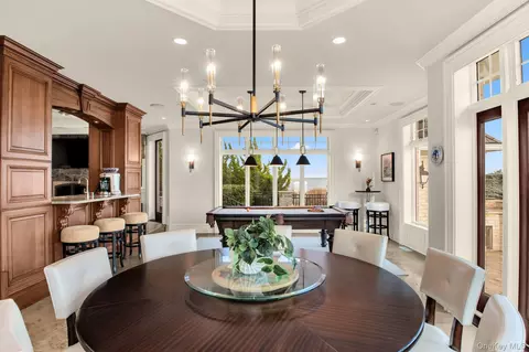 Dining - Undisclosed, West Islip, NY 11795 photo 1 of 2