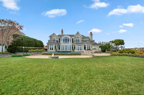 Exterior - Undisclosed, West Islip, NY 11795 photo 2 of 2