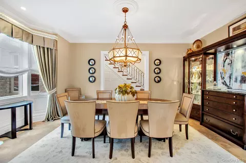 Dining - Undisclosed, West Islip, NY 11795 photo 2 of 2