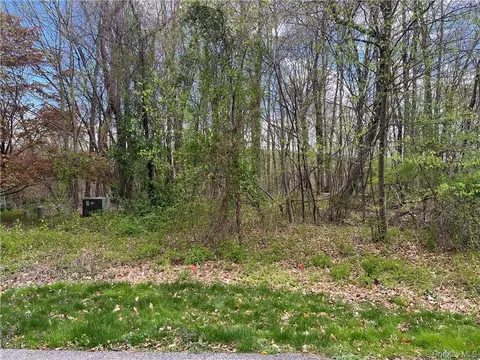 Sherwood Road, Cortlandt, NY 10567