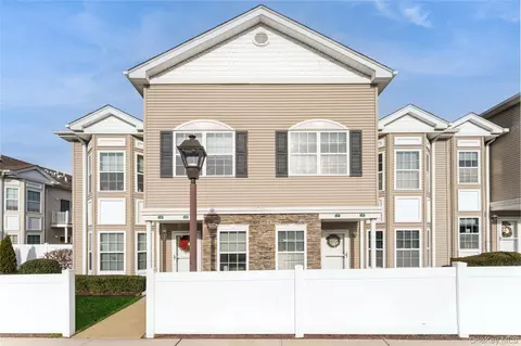 357 Spring Dr, East Meadow, NY 11554