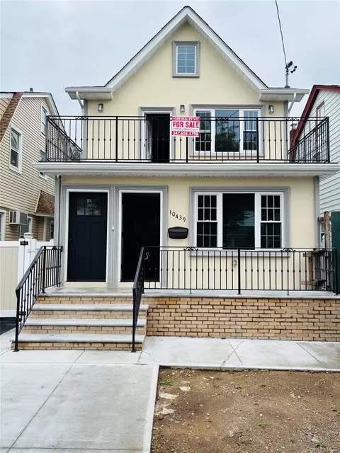 104 39 210 St, Bayside, NY 11361