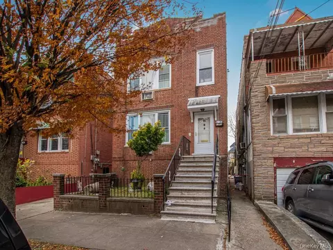 1012 E 225th St, New York, NY 10466