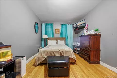 Bedroom - 3394 Wayne Ave #E23, New York, NY 10467 photo 2 of 5