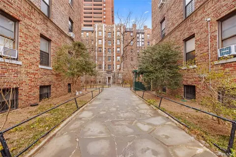 Exterior - 3394 Wayne Ave #E23, New York, NY 10467 photo 5 of 6