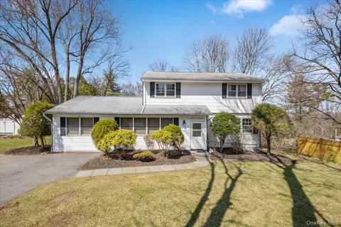 496 Granite Springs Rd, Yorktown, NY 10598