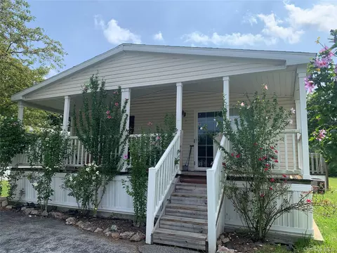 37 East Ave, Washingtonville, NY 10992