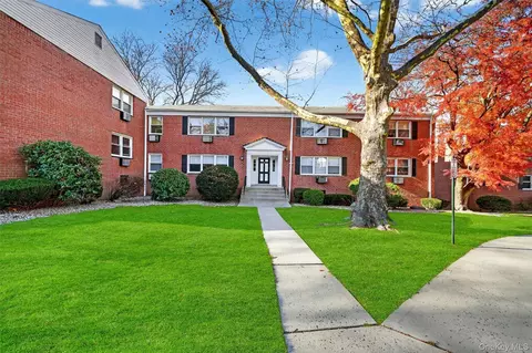 5 Oxford Ct #7815, Ramapo, NY 10901