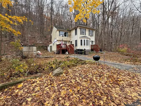 119 Sixth St, Ramapo, NY 10931