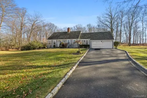 24 Tarleton Rd, Bedford, NY 10506