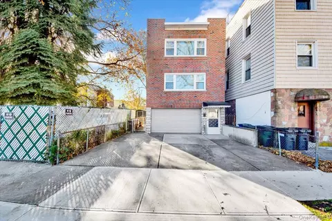 1235 Crosby Ave, New York, NY 10461