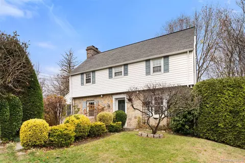 1 Winslow Cir, Eastchester, NY 10707