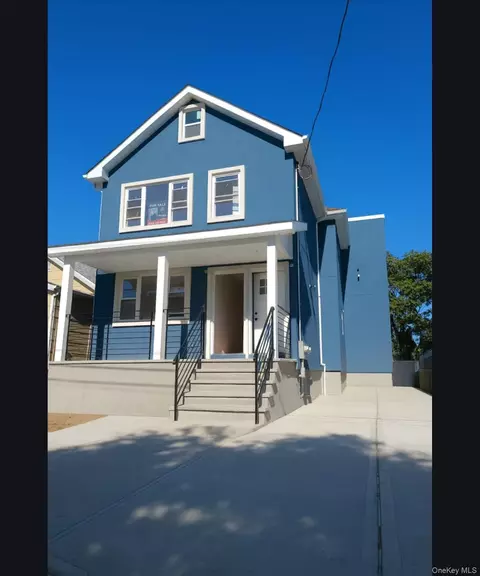 1379 E 93, Brooklyn, NY 11236