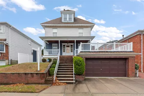806 Clintonville St, Whitestone, NY 11357