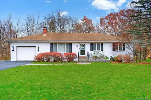 31 Reservoir Rd, Shawangunk, NY 12589