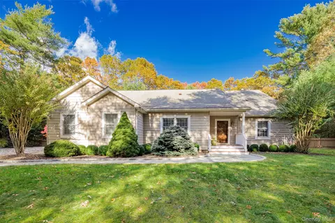 3 Sallys Path, East Hampton, NY 11937