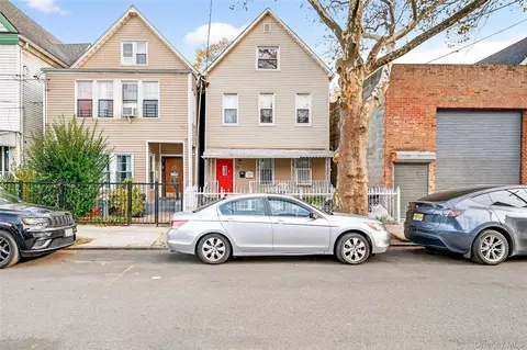 372 Bronx Park Ave, New York, NY 10460