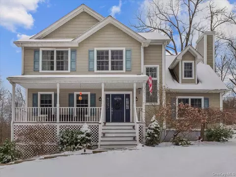 30 Ketchamtown Rd, Wappinger, NY 12590