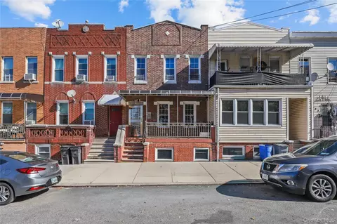 1448 Edwards Ave, New York, NY 10461