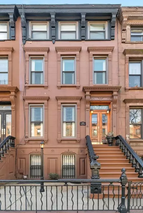 688 Putnam Ave, Brooklyn, NY 11221
