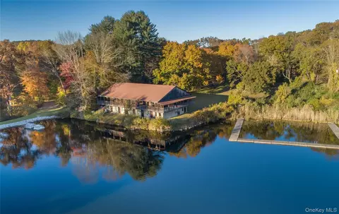 111 Ballyhack Rd, Patterson, NY 10509 photo 3