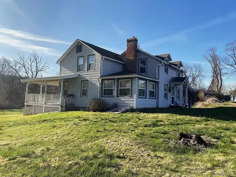 15 Sharon Valley Rd, Sharon, CT 06069